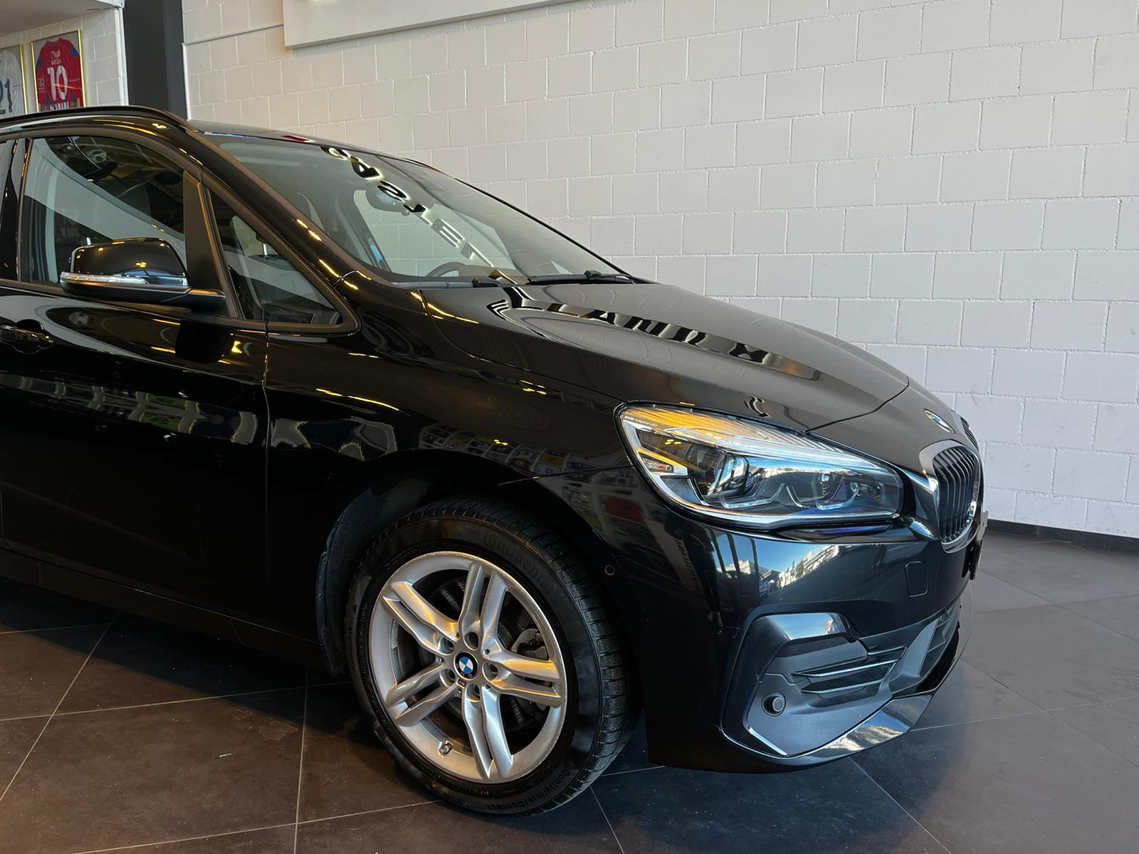 BMW 225xe AT Sport Line-image-1