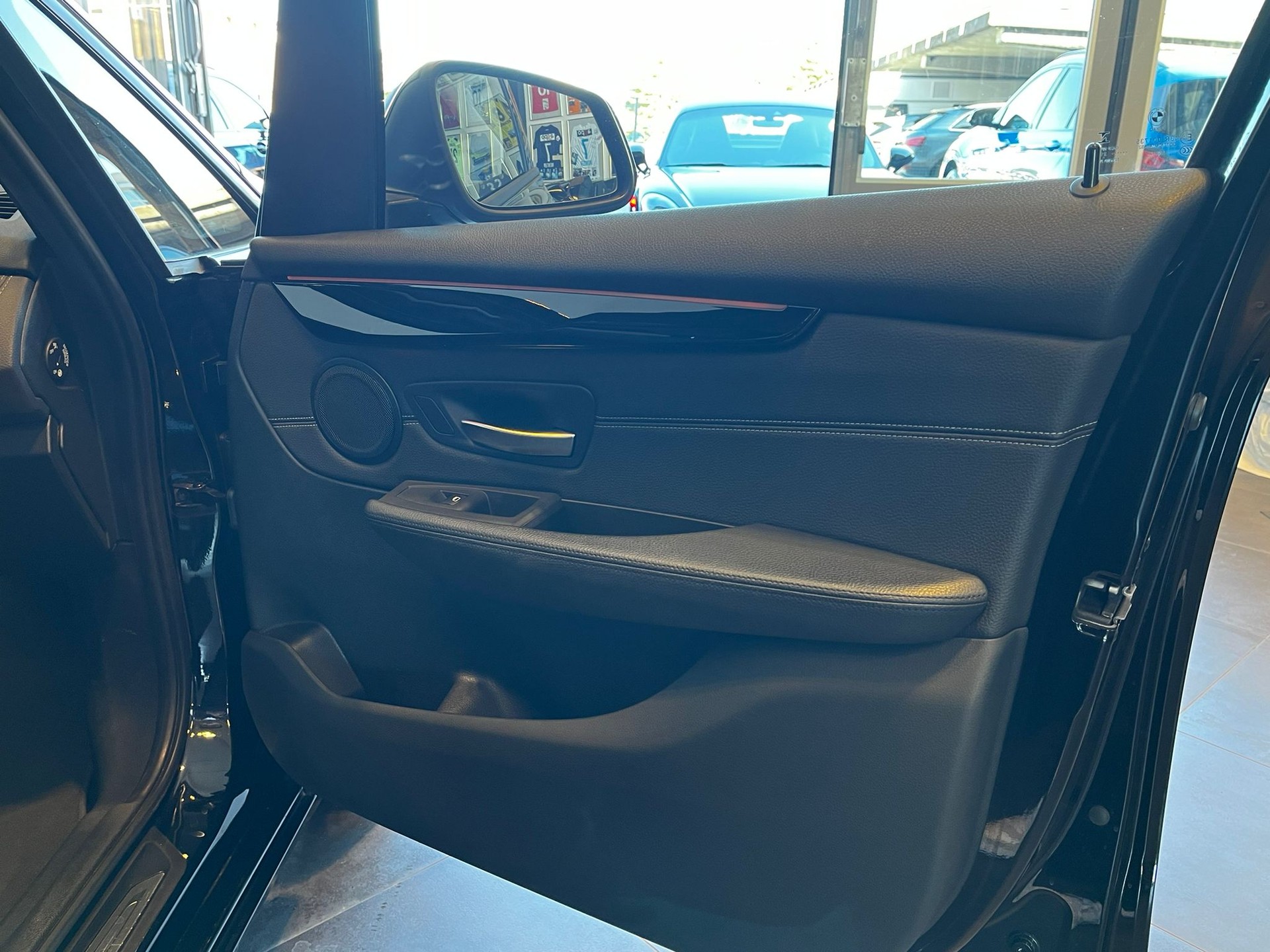 BMW 225xe AT Sport Line-image-25
