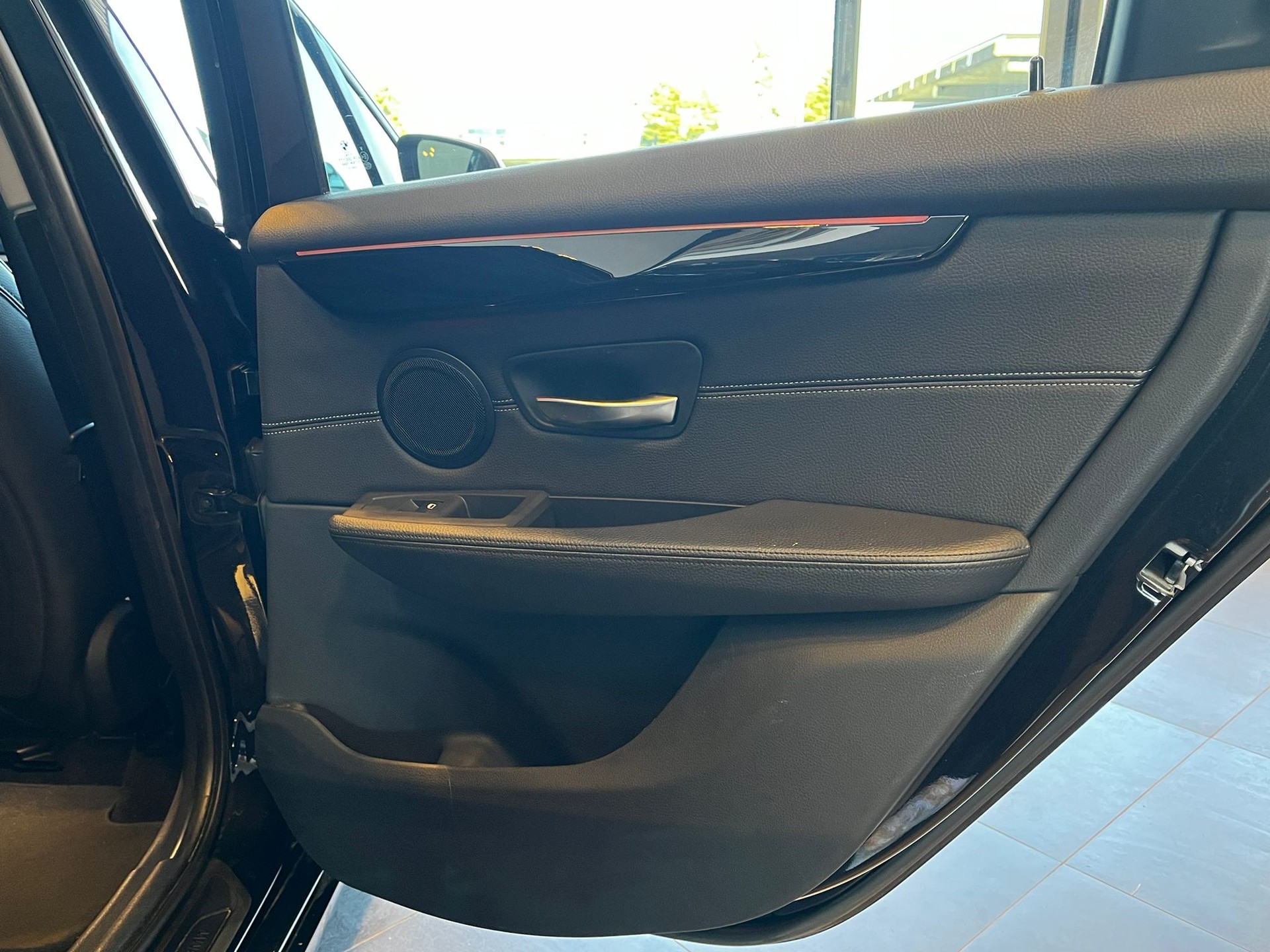 BMW 225xe AT Sport Line-image-24