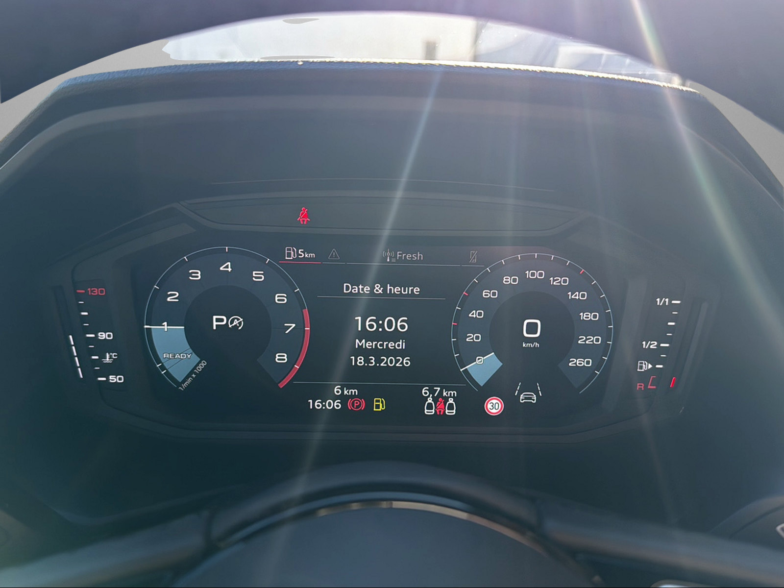 AUDI A1 Sportback 30 TFSI Attraction S-tronic-image-8
