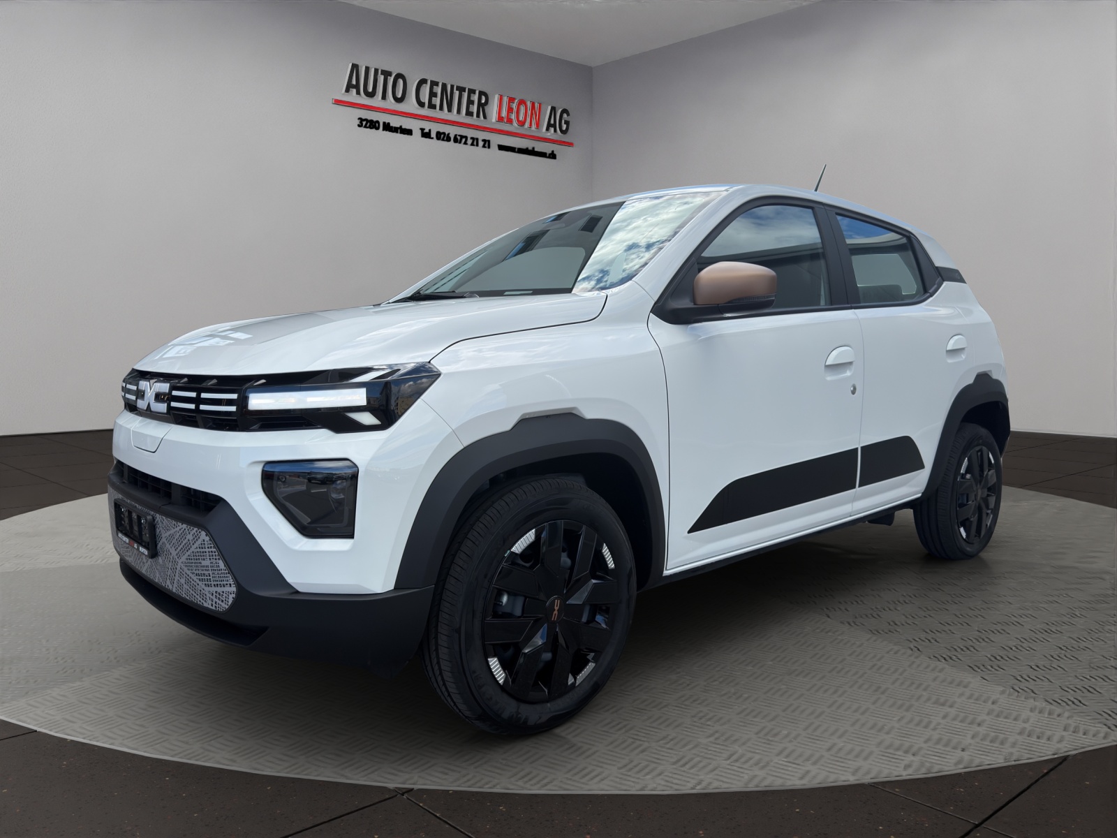 DACIA Spring 27 kWh Extreme-showroom-element-1