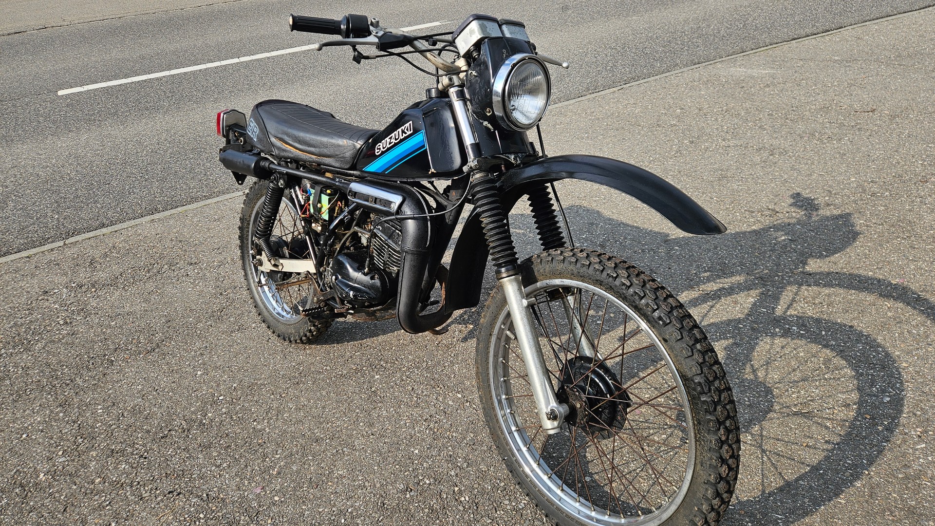 SUZUKI TS 125-image-4