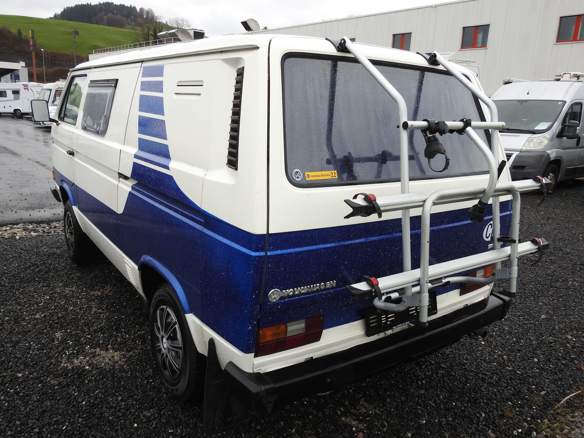 VW T2-showroom-element-3