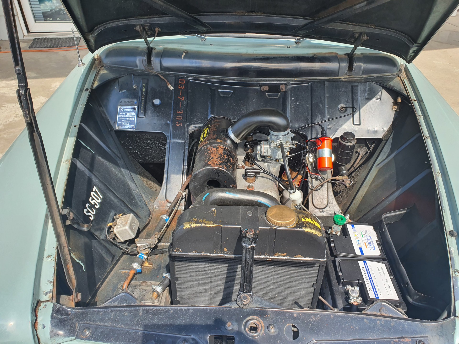 PEUGEOT 403-image-13