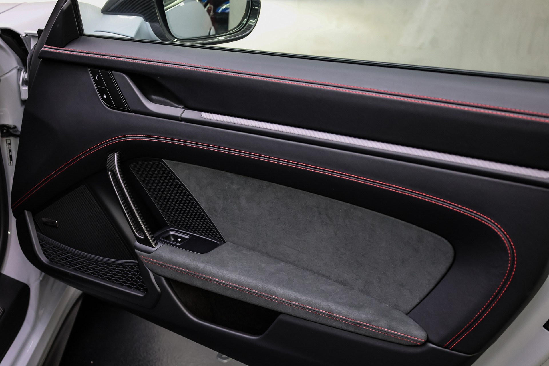 PORSCHE 911 GT3 PDK mit Weissach-Paket-image-40