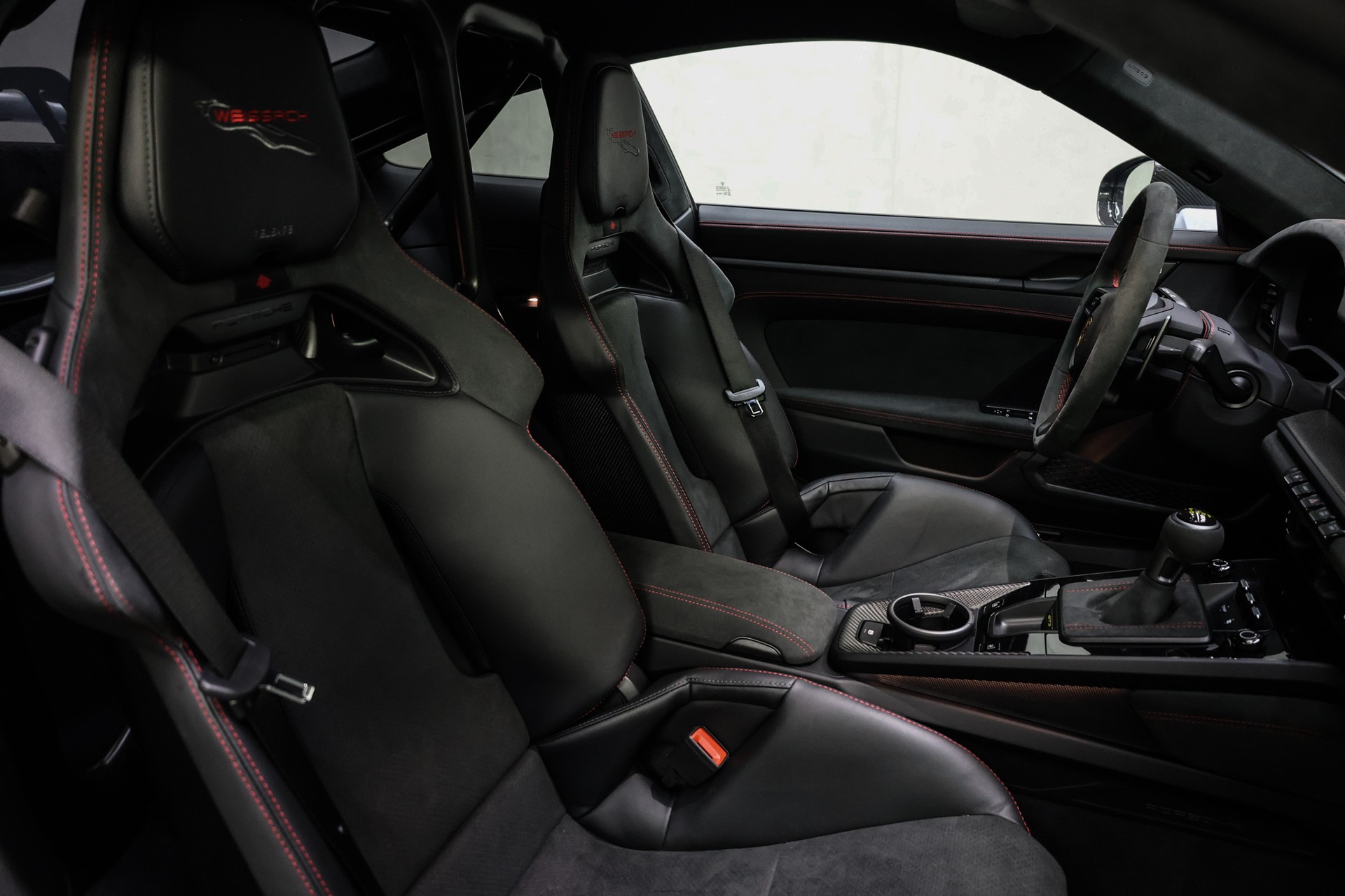 PORSCHE 911 GT3 PDK mit Weissach-Paket-image-37