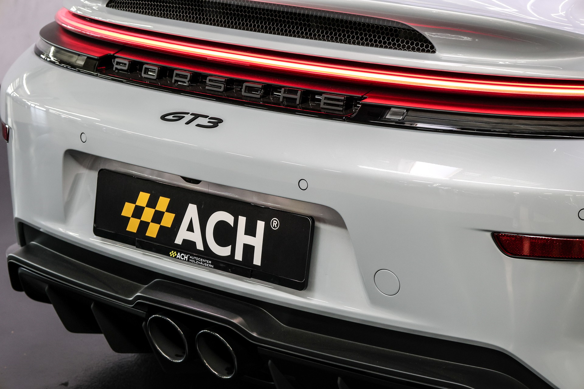 PORSCHE 911 GT3 PDK mit Weissach-Paket-image-18