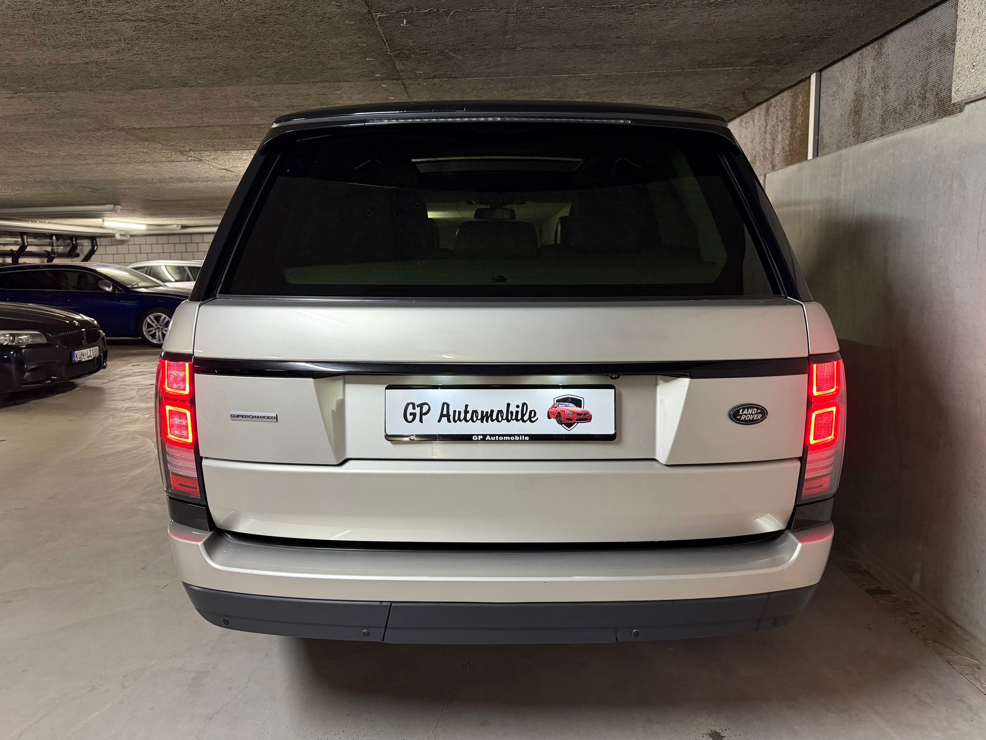 LAND ROVER Range Rover 4.4 SDV8 Autobiography Automatic-image-13