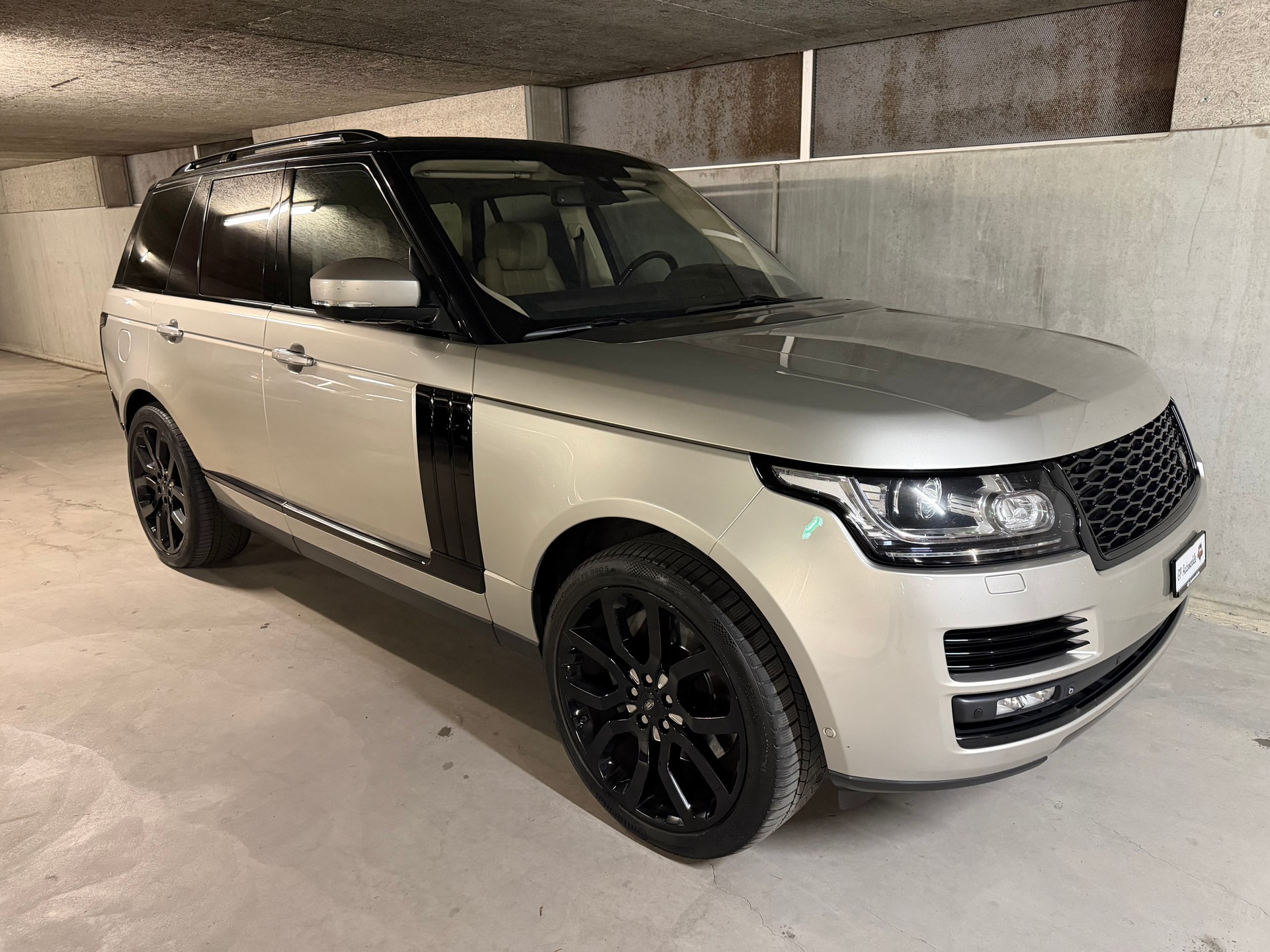 LAND ROVER Range Rover 4.4 SDV8 Autobiography Automatic-image-3