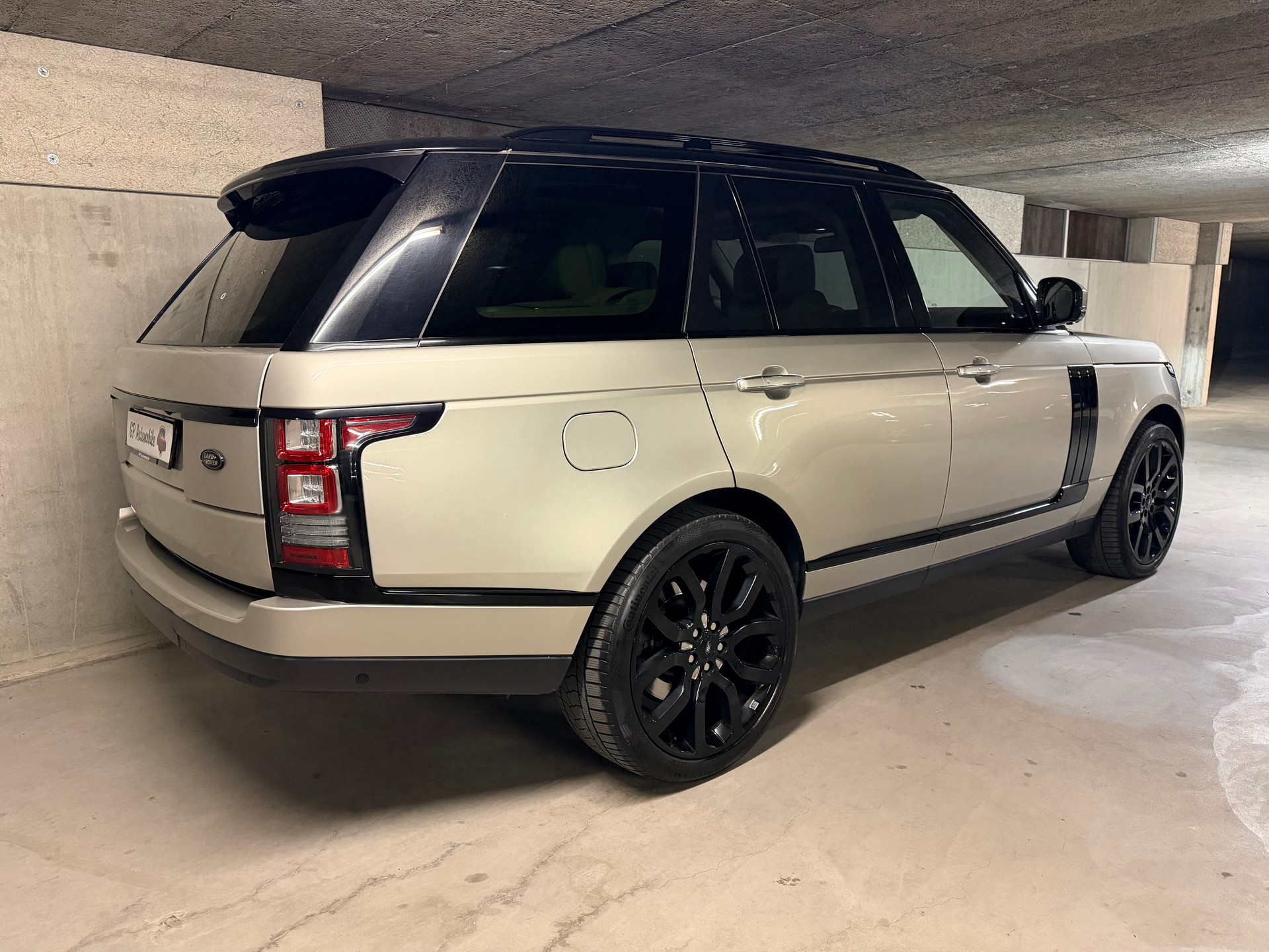 LAND ROVER Range Rover 4.4 SDV8 Autobiography Automatic-image-5