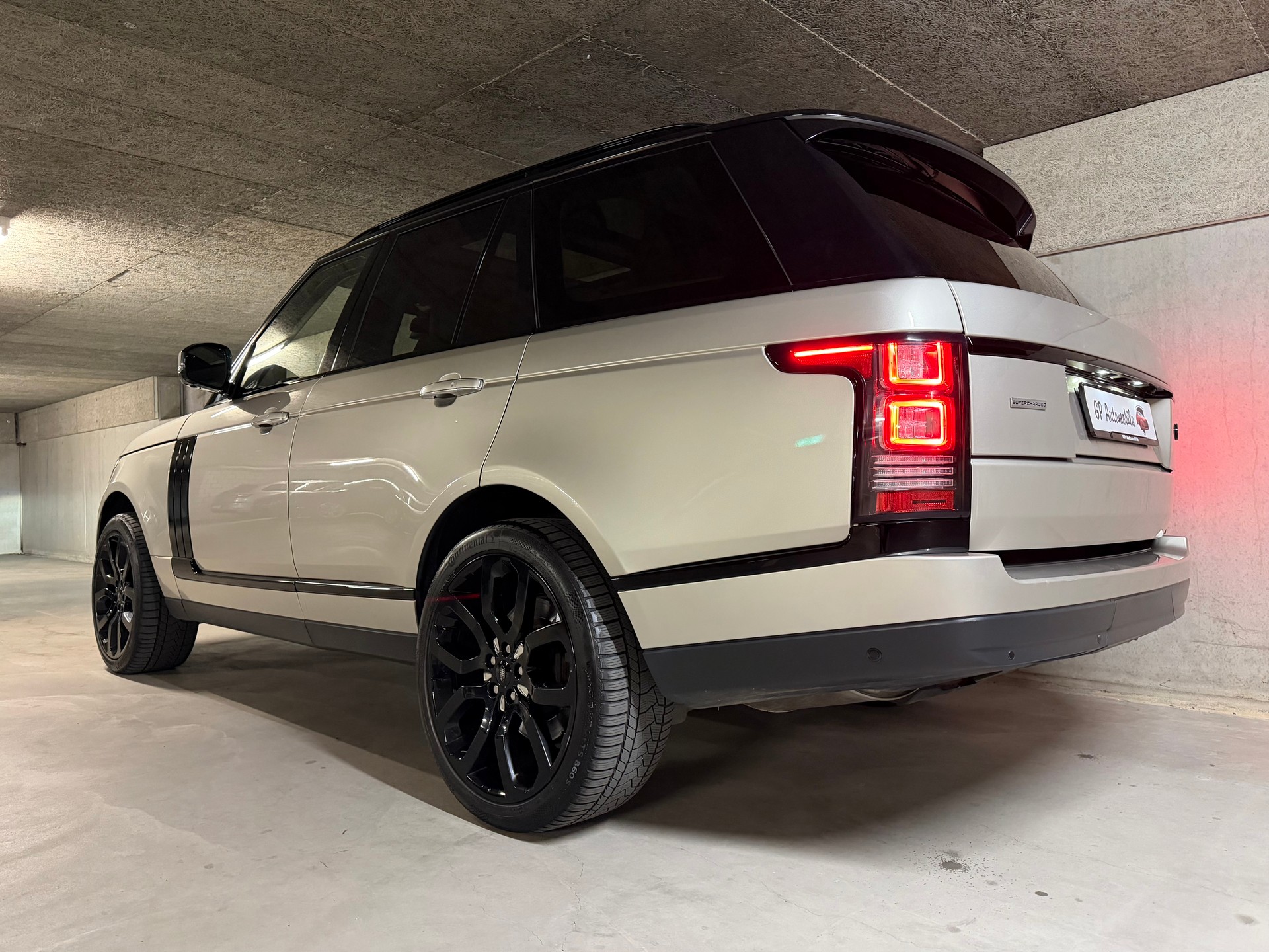 LAND ROVER Range Rover 4.4 SDV8 Autobiography Automatic-image-14