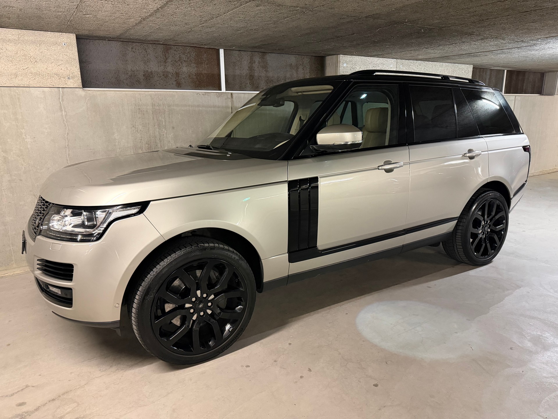 LAND ROVER Range Rover 4.4 SDV8 Autobiography Automatic-image-0