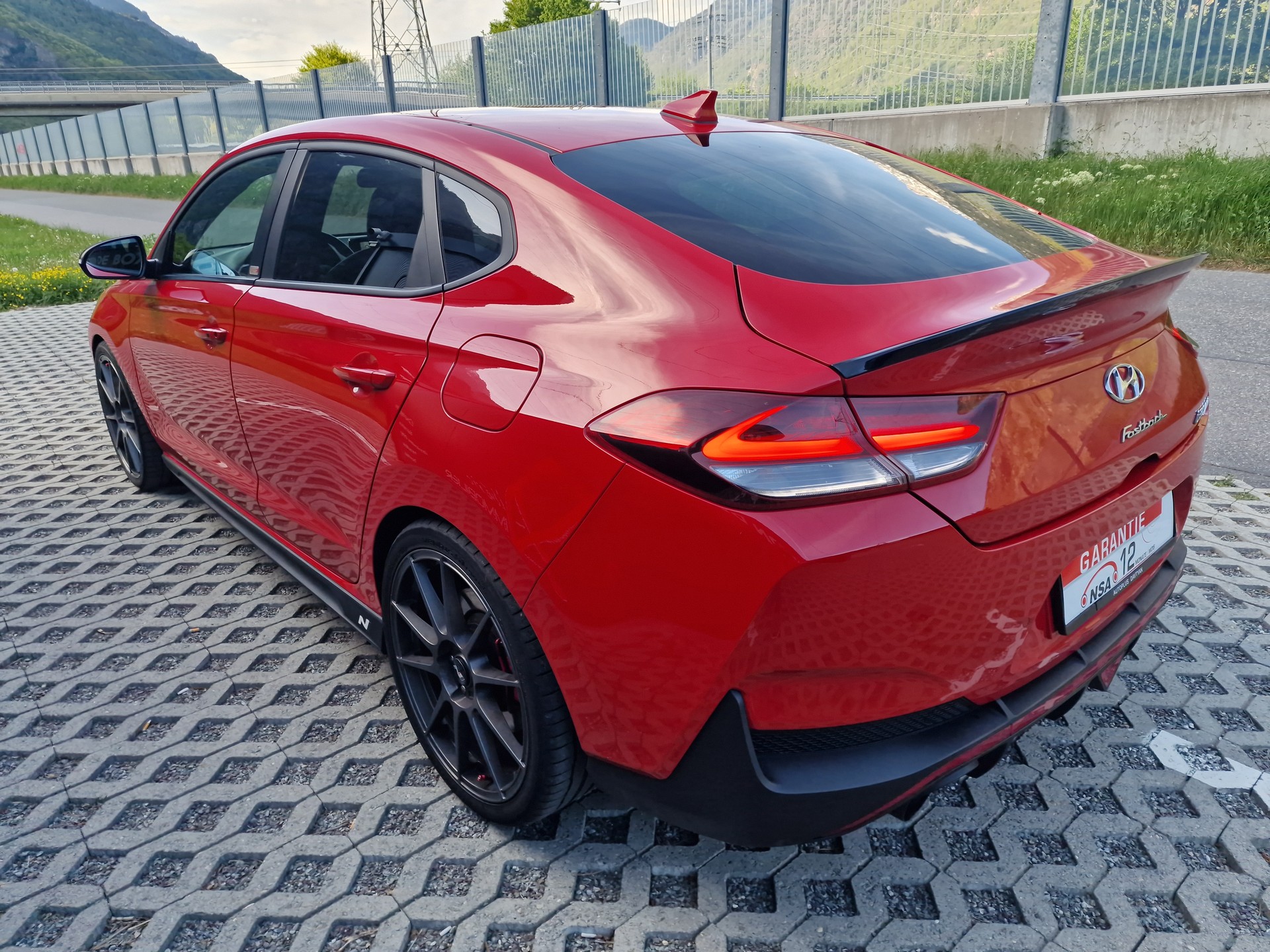 HYUNDAI i30 Fastback N 2.0 T-GDi-image-3