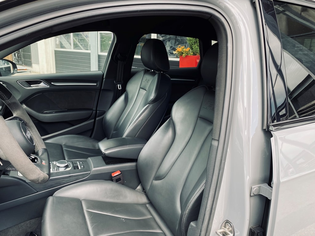 AUDI RS3 Sportback 2.5 TSI quattro S-tronic (sans FAP ohne OPF)-image-3