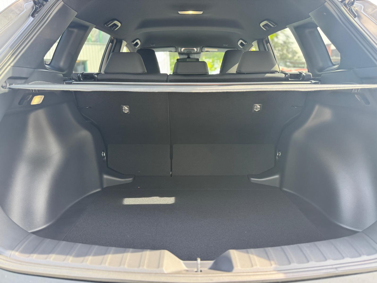 TOYOTA Corolla Cross 1.8 Trend e-CVT-image-16