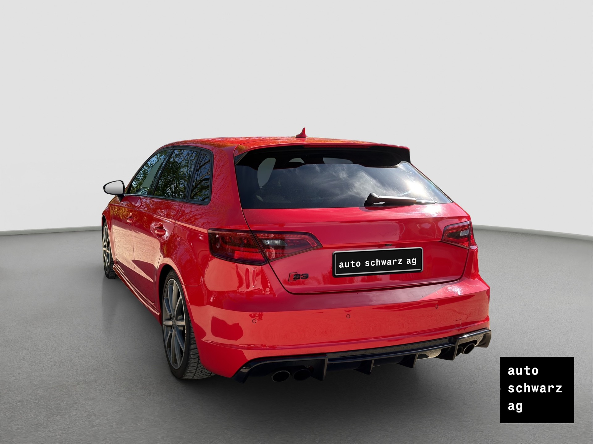 AUDI S3 Sportback 2.0 TFSI quattro S-tronic-image-6