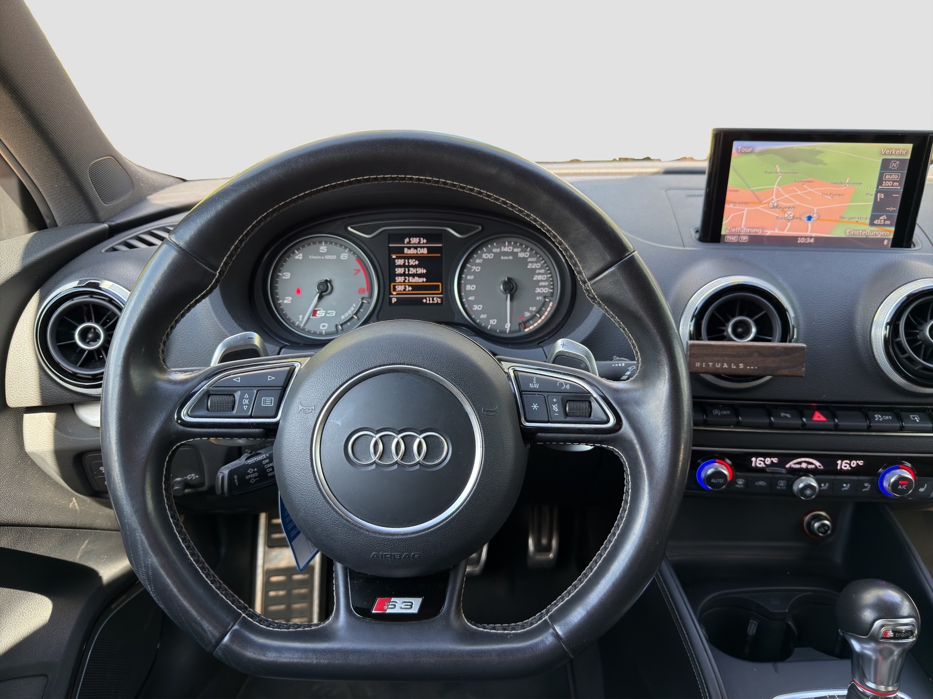 AUDI S3 Sportback 2.0 TFSI quattro S-tronic-image-11