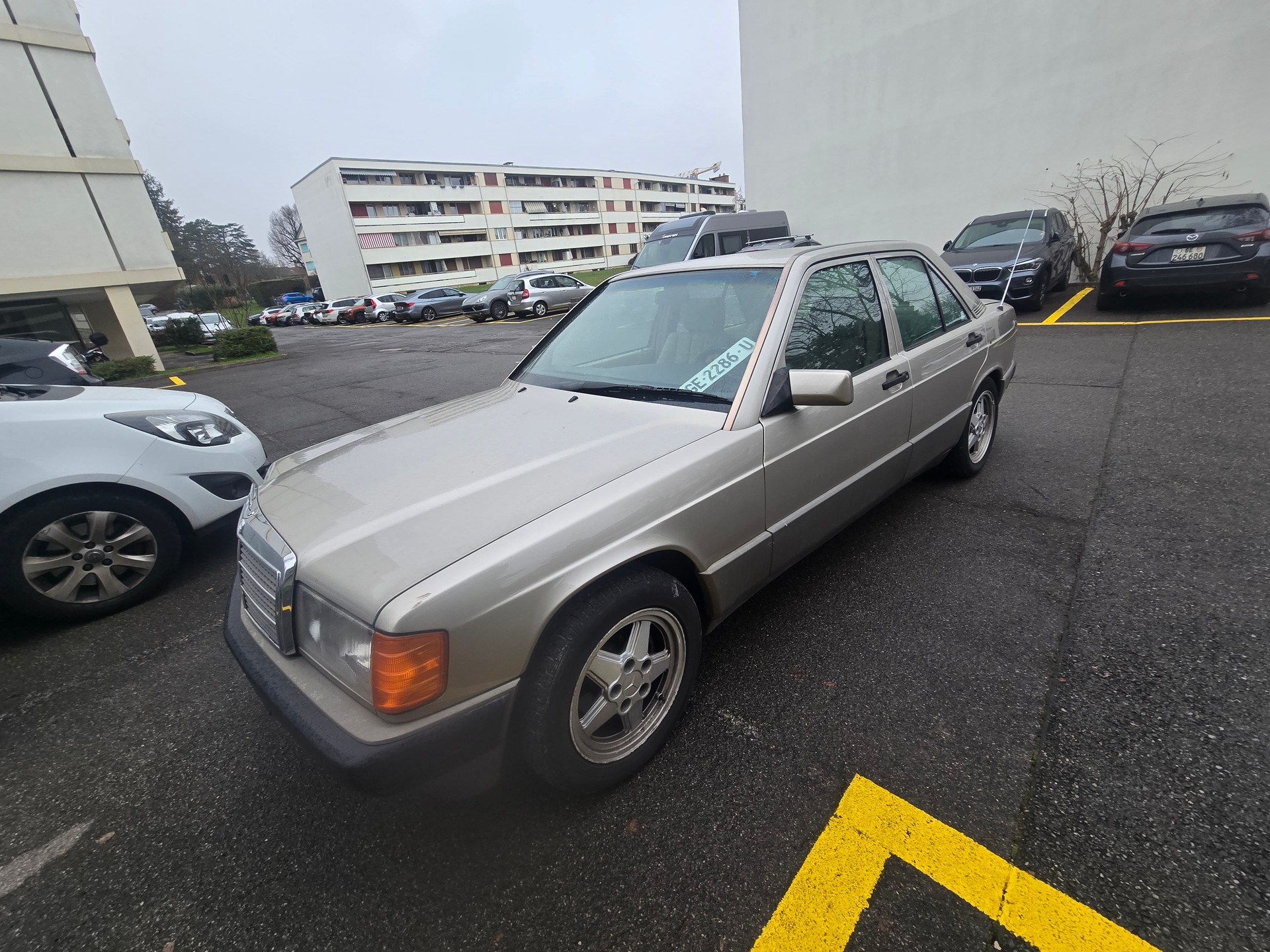 MERCEDES-BENZ 190 E 2.3 Primavera Automatic-image-2