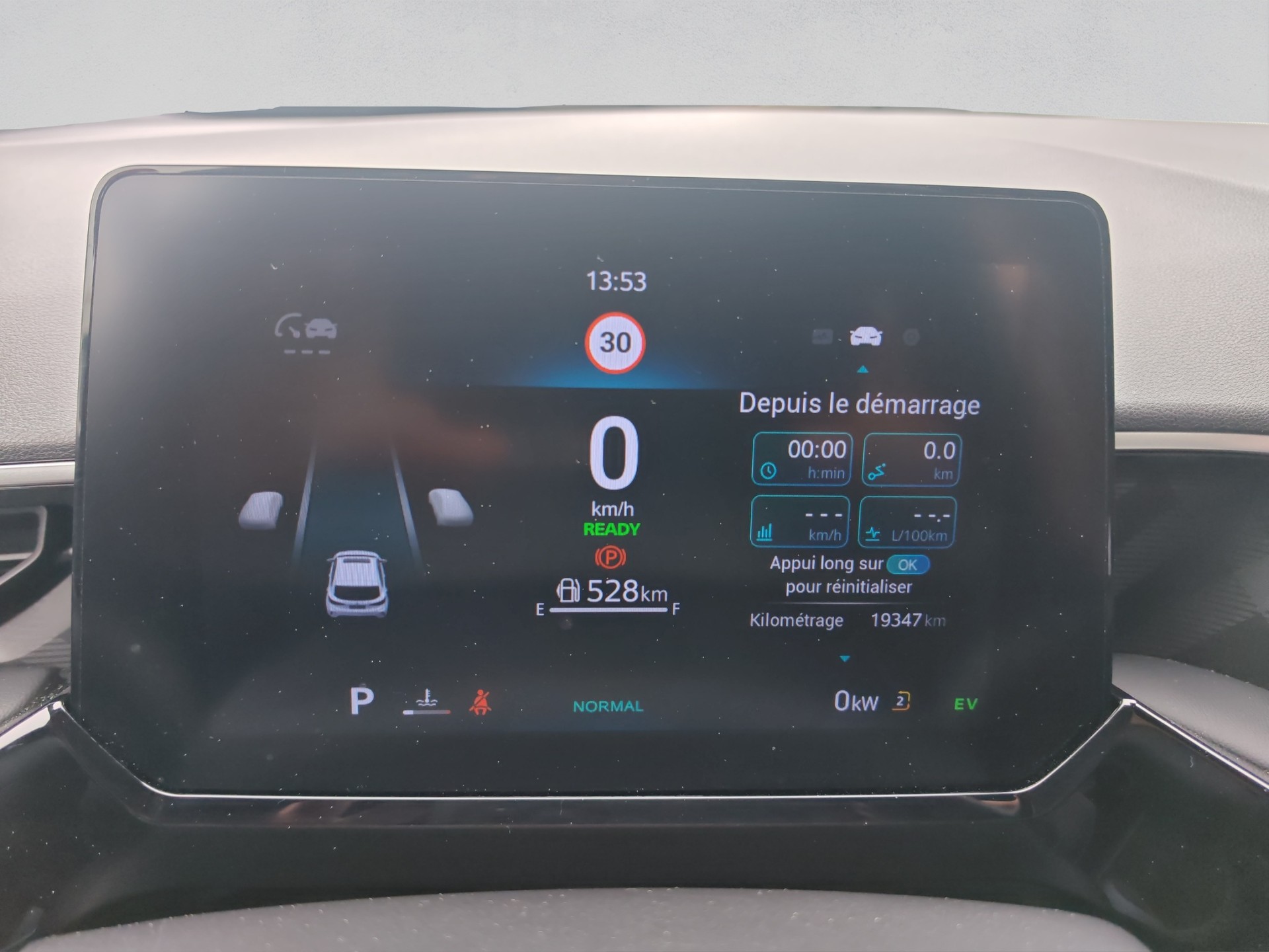 MG 3 1.5 Hybrid Luxury Aut.-image-9