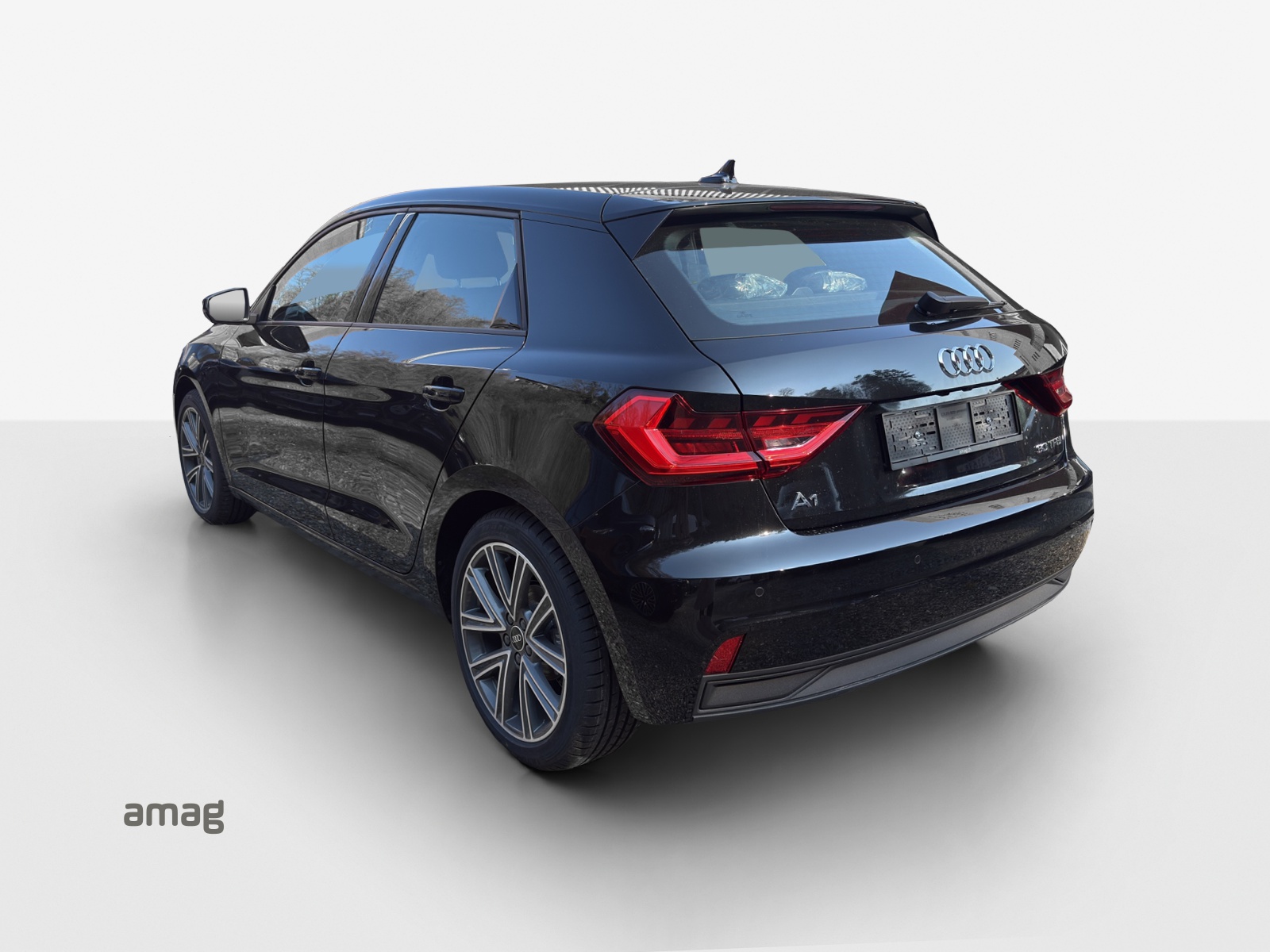 AUDI A1 Sportback 30 TFSI Attraction-image-3