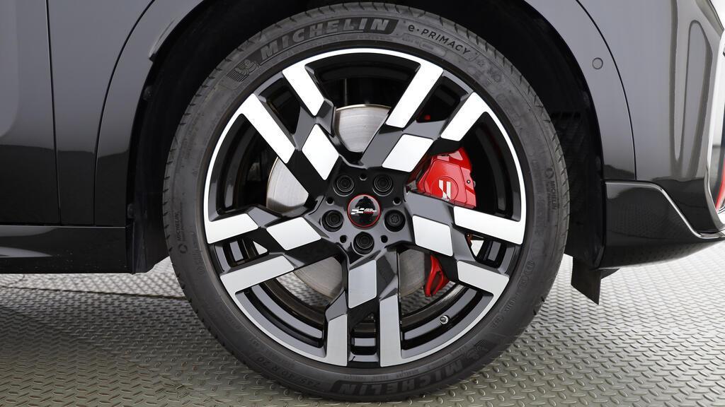 MINI John Cooper Works Countryman ALL4-image-9