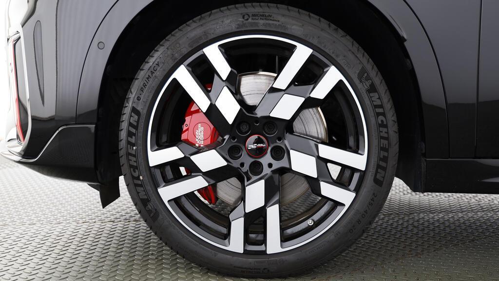 MINI John Cooper Works Countryman ALL4-image-10