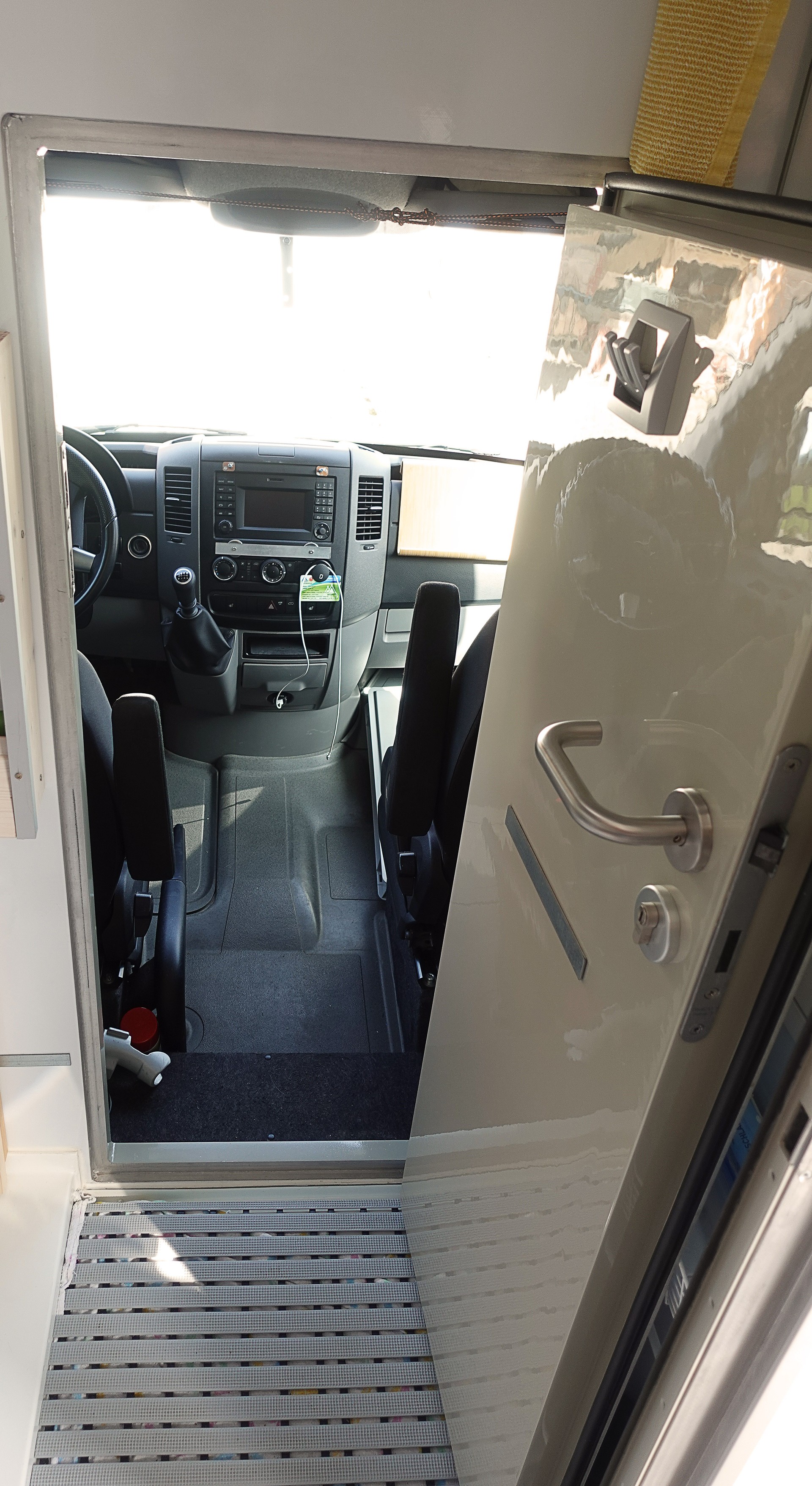 MERCEDES-BENZ Sprinter HRZ-image-7