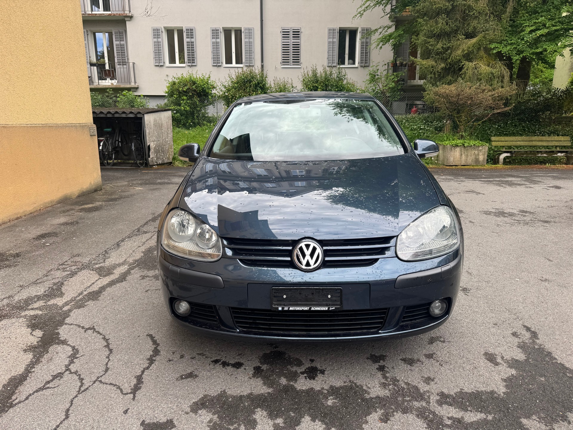 VW Golf 1.6 FSI Comfortline-image-1