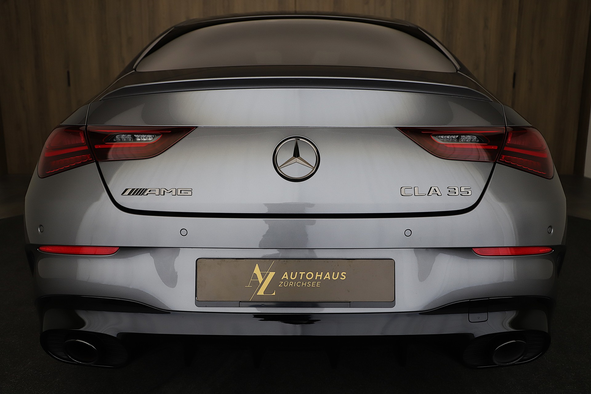 MERCEDES-BENZ CLA 35 AMG 4Matic 8G-DCT mit Advance Plus und Night Paket I + II-image-3