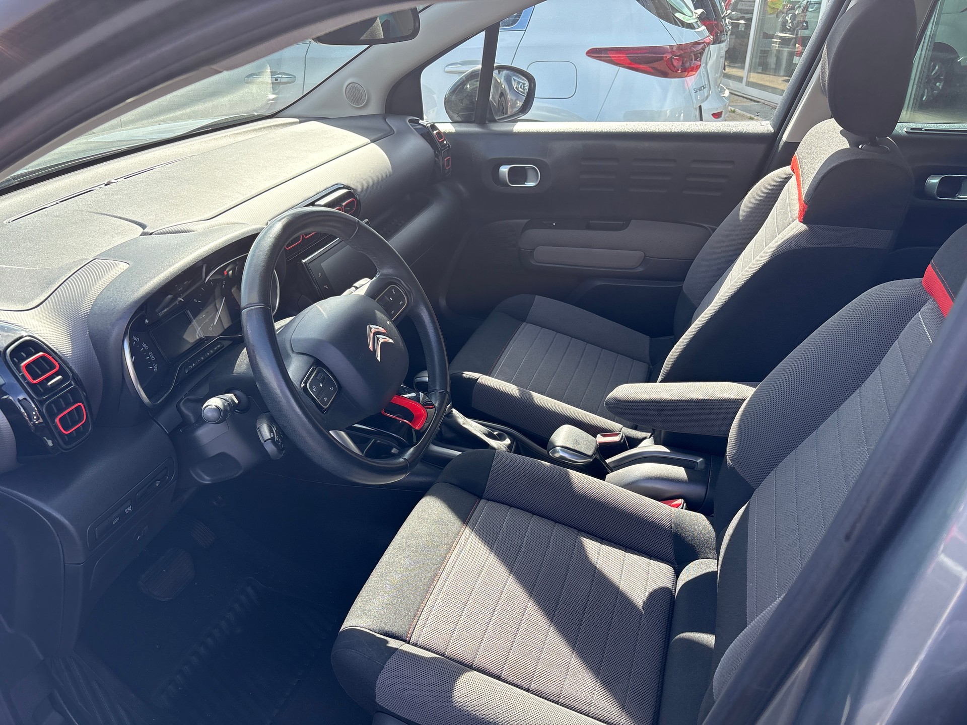 CITROEN C3 Aircross 1.2i PureTech Feel EAT-image-6