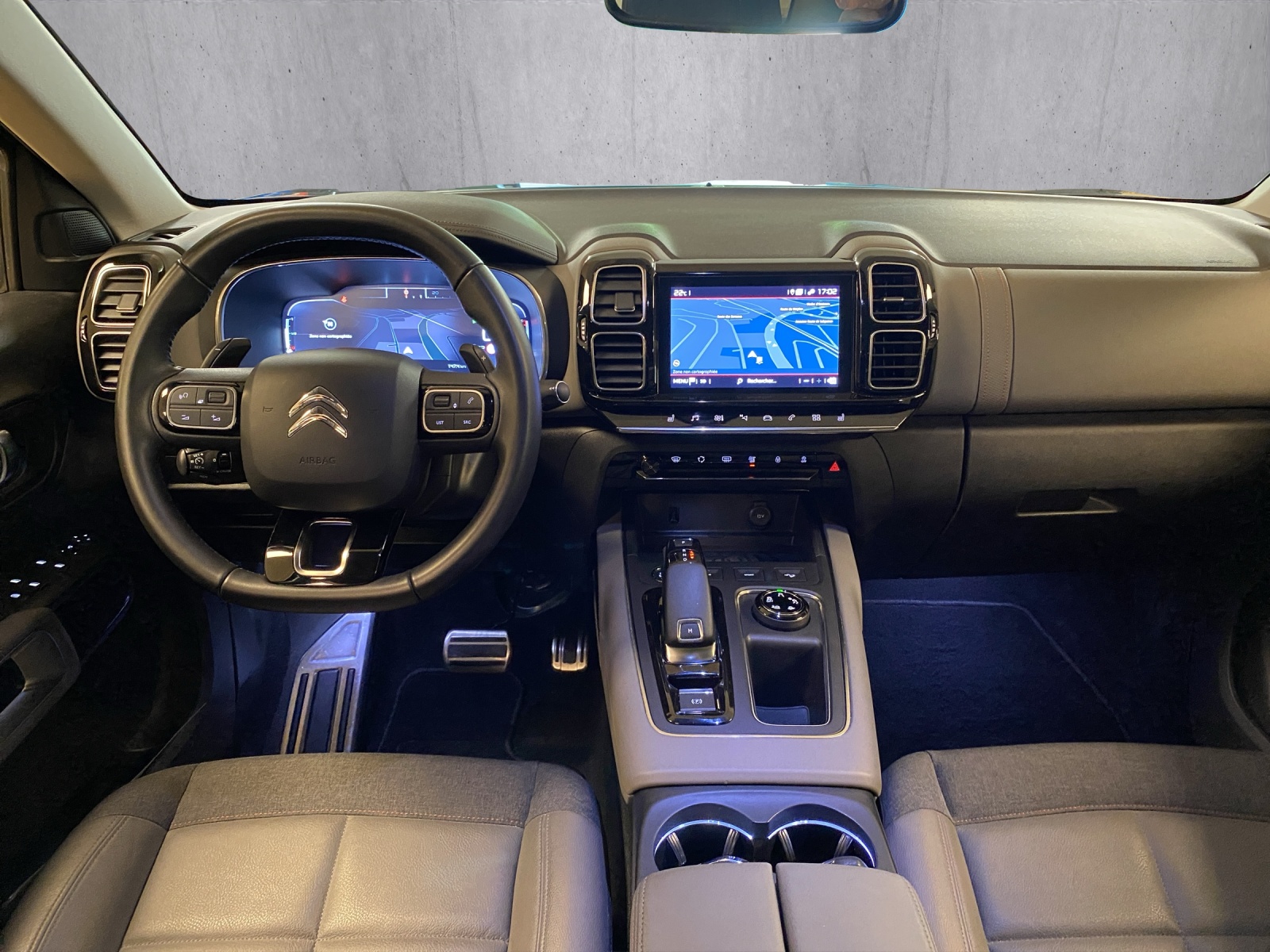 CITROEN C5 Aircross 2.0 BlueHD Shine EAT8-image-11