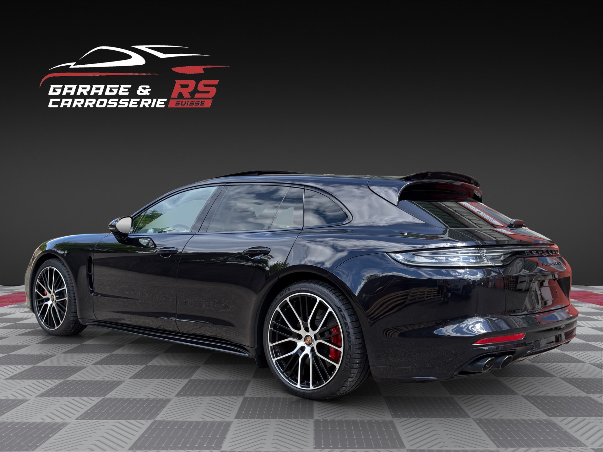 PORSCHE Panamera GTS Sport Turismo PDK-image-2