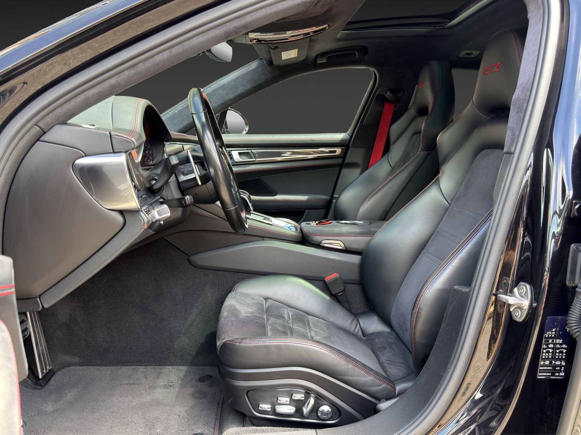 PORSCHE Panamera GTS Sport Turismo PDK-image-11