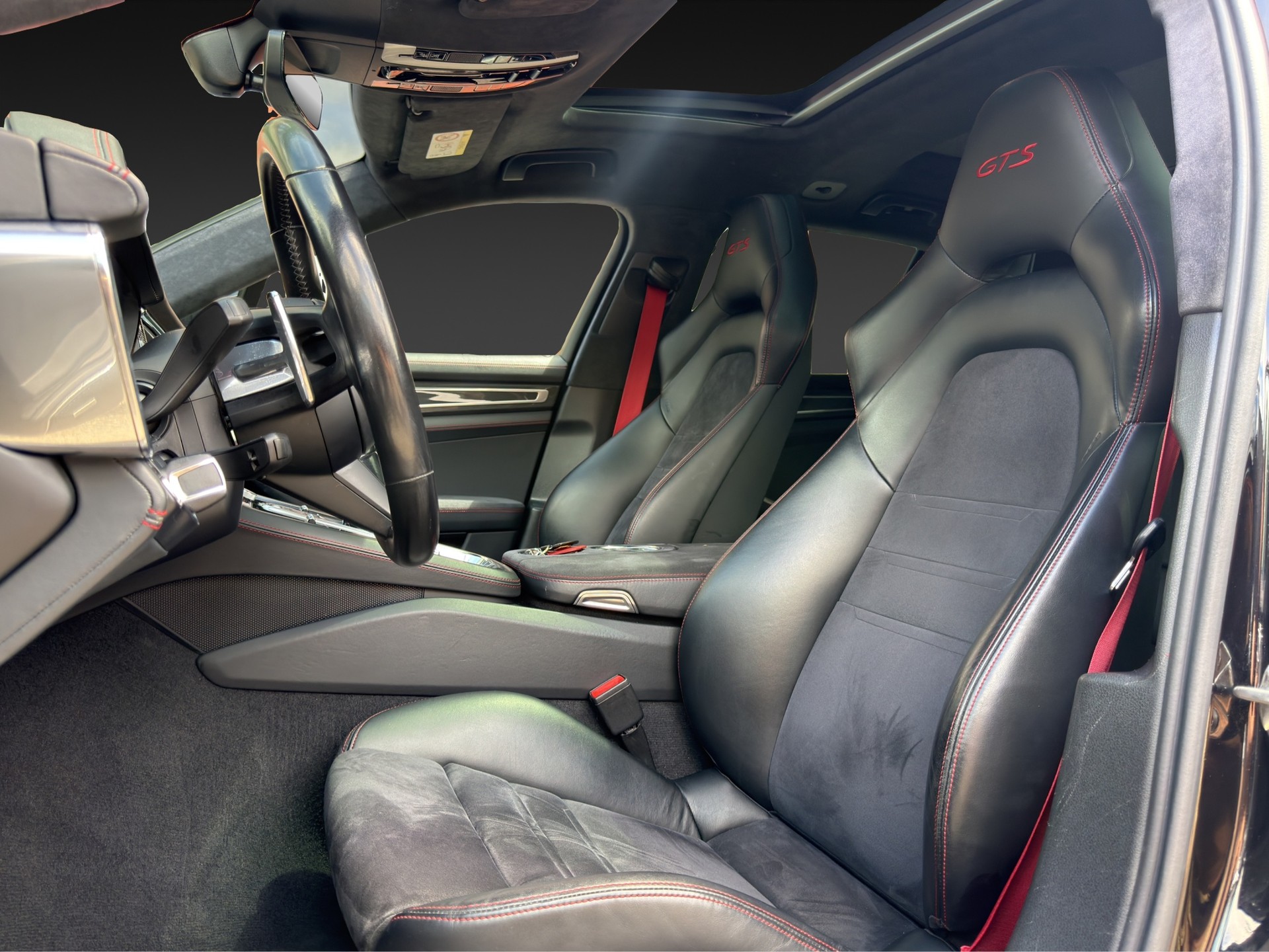 PORSCHE Panamera GTS Sport Turismo PDK-image-12