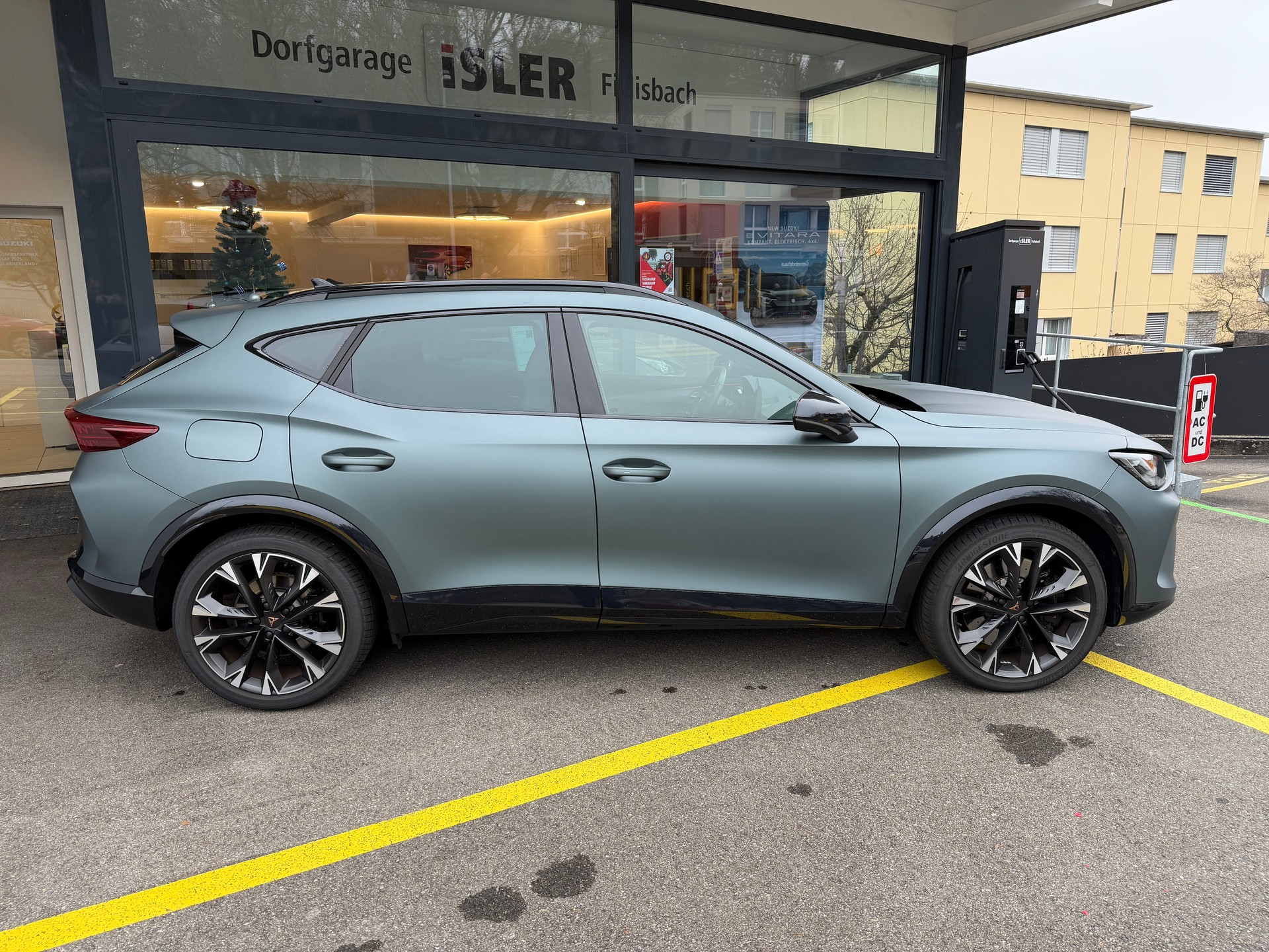 CUPRA Formentor 2.0TSI VZ 4Drive DSG-image-1