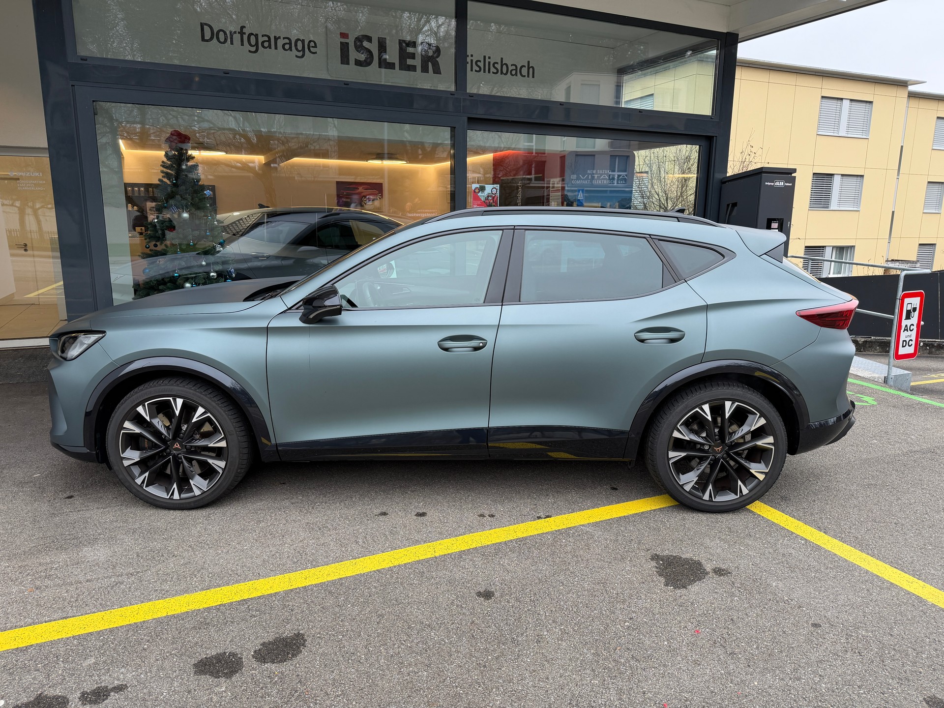 CUPRA Formentor 2.0TSI VZ 4Drive DSG-image-4