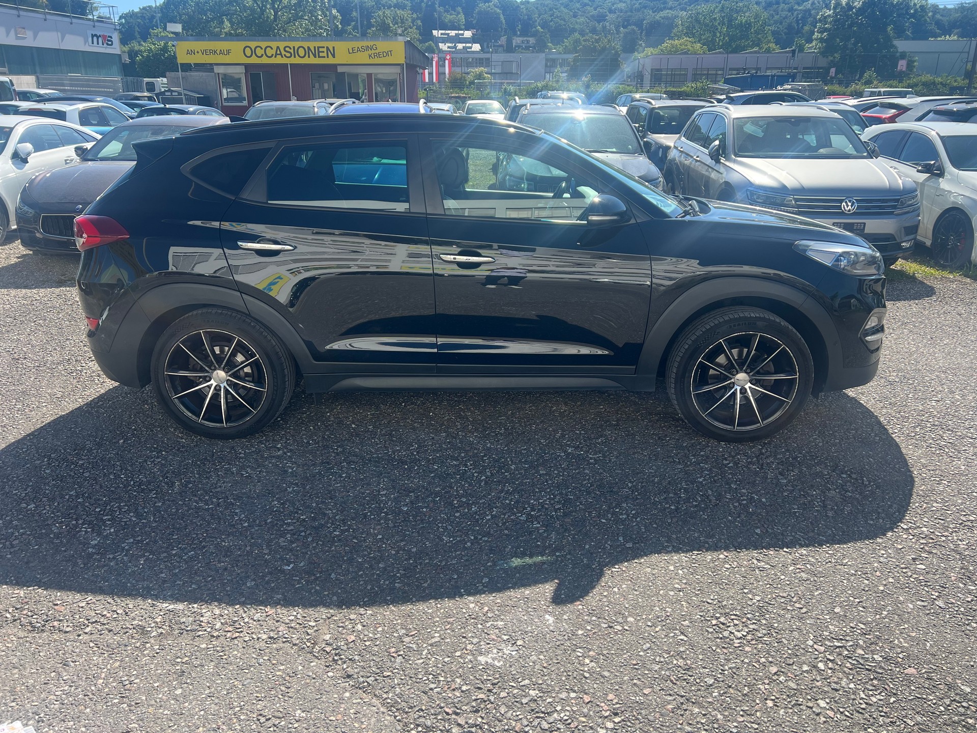 HYUNDAI Tucson 2.0 CRDI Vertex 4WD Automatic-image-6