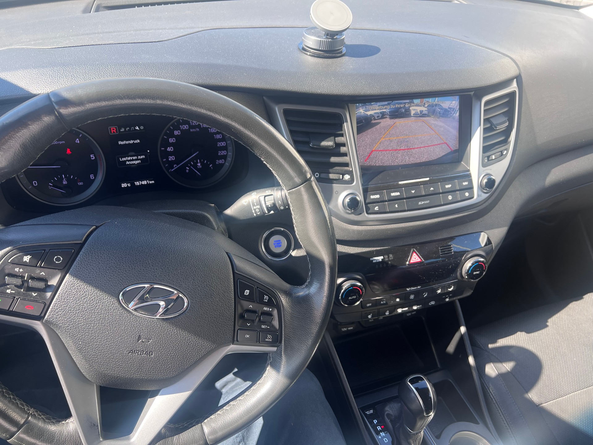 HYUNDAI Tucson 2.0 CRDI Vertex 4WD Automatic-image-13
