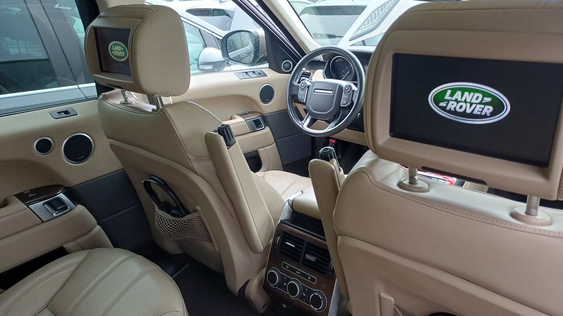 LAND ROVER Range Rover Sport 3.0 V6 SC HSE Dynamic 7 Plätze Automatic-image-6