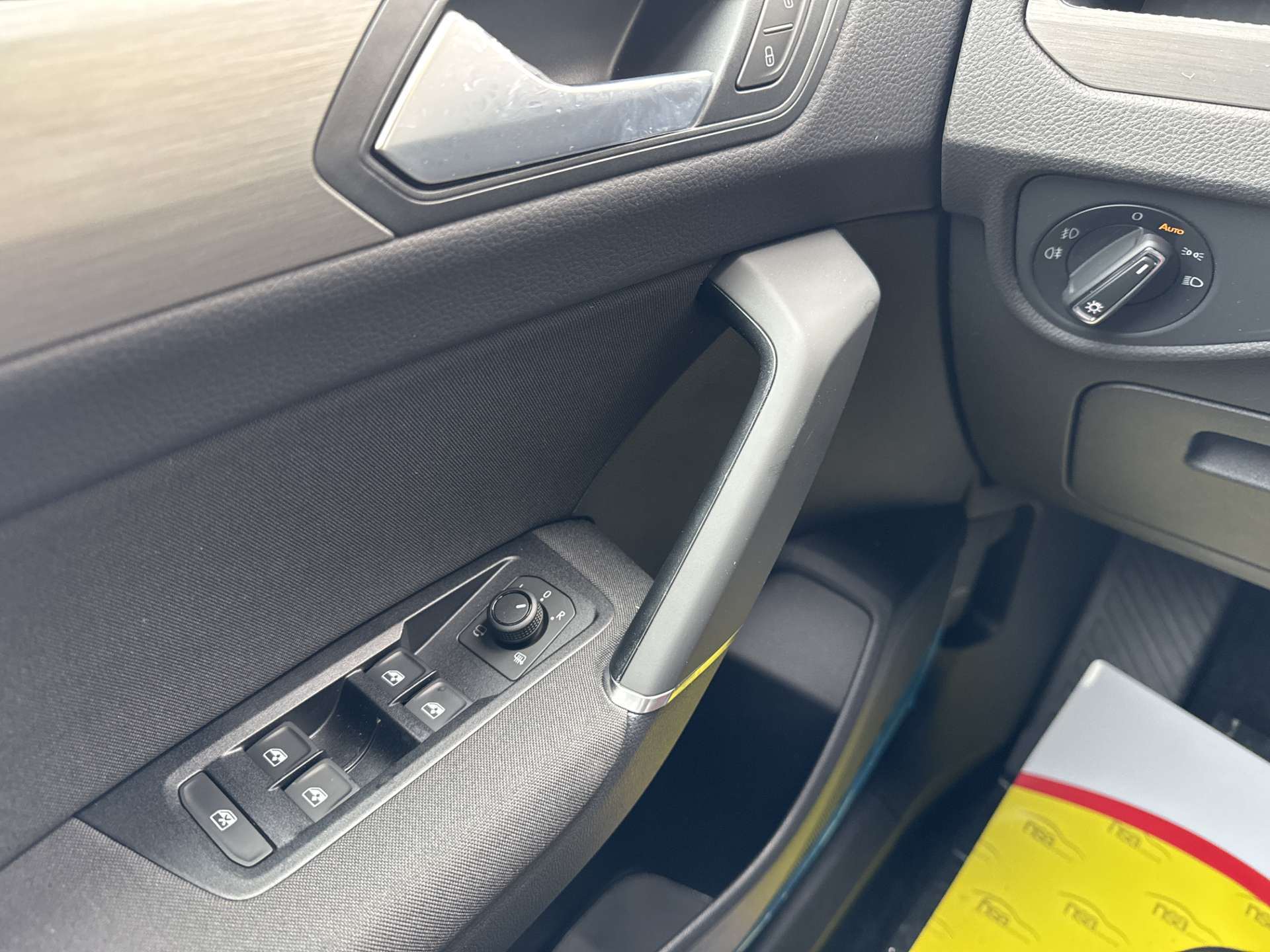 VW Touran 1.5 TSi EVO Comfortline Edition DSG-Automat 7-Plätzer-image-15