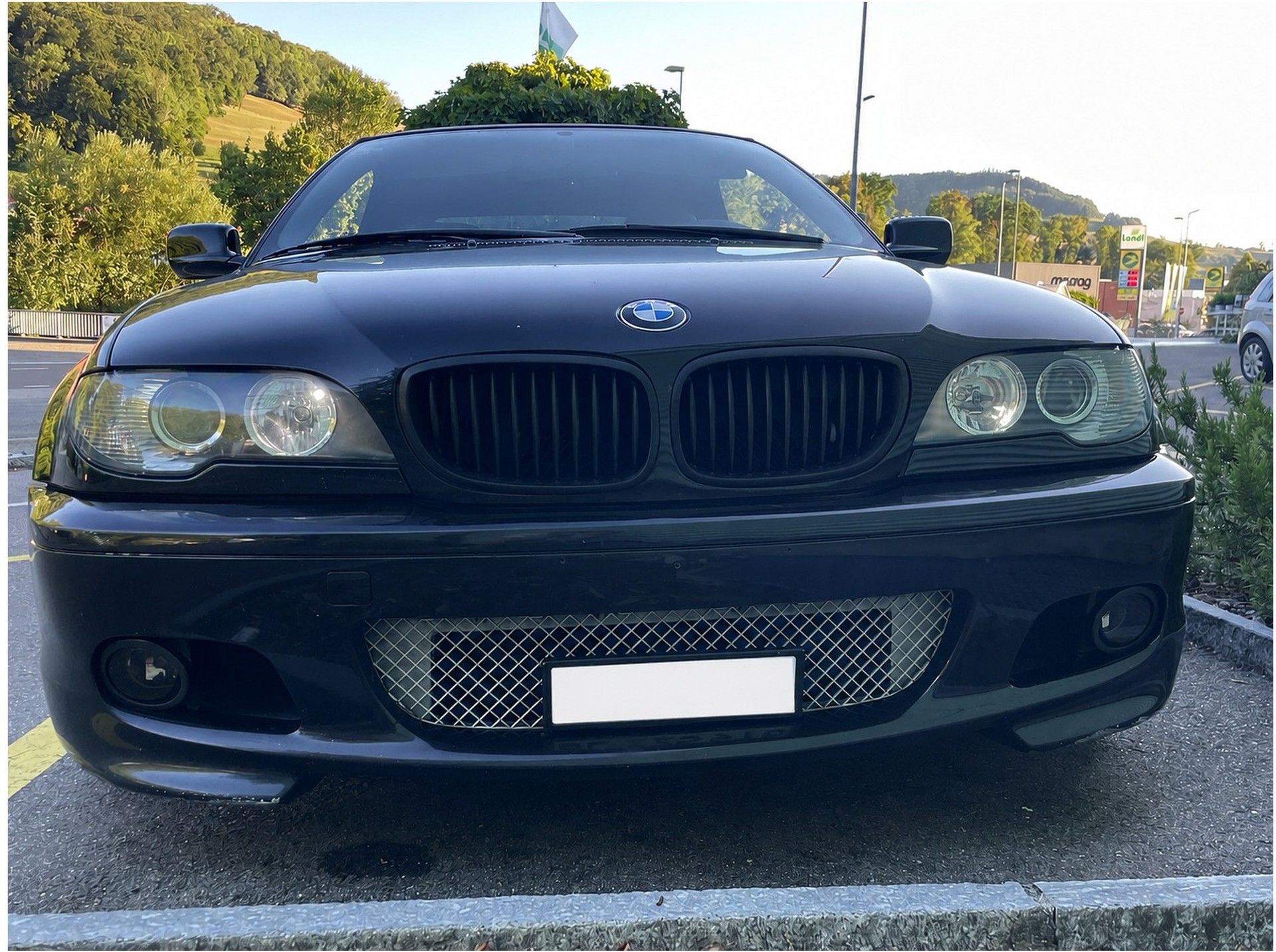 BMW 330Ci E46 Cabrio mit 19“ M3-Felgen-image-1