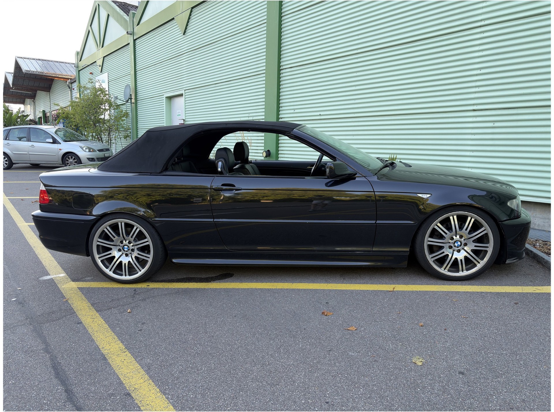 BMW 330Ci E46 Cabrio mit 19“ M3-Felgen-image-0