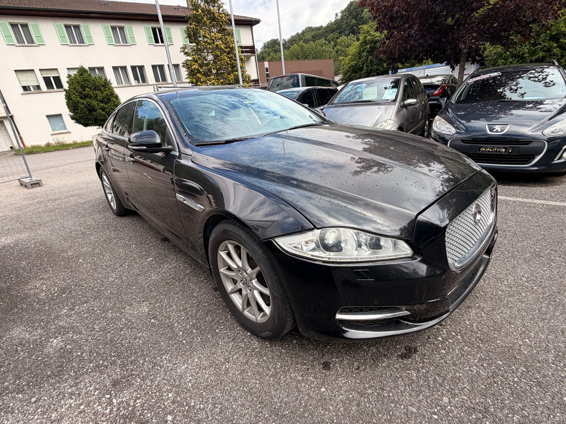 JAGUAR XJ 3.0 V6 S/C Premium Luxury Automatic AWD-image-7