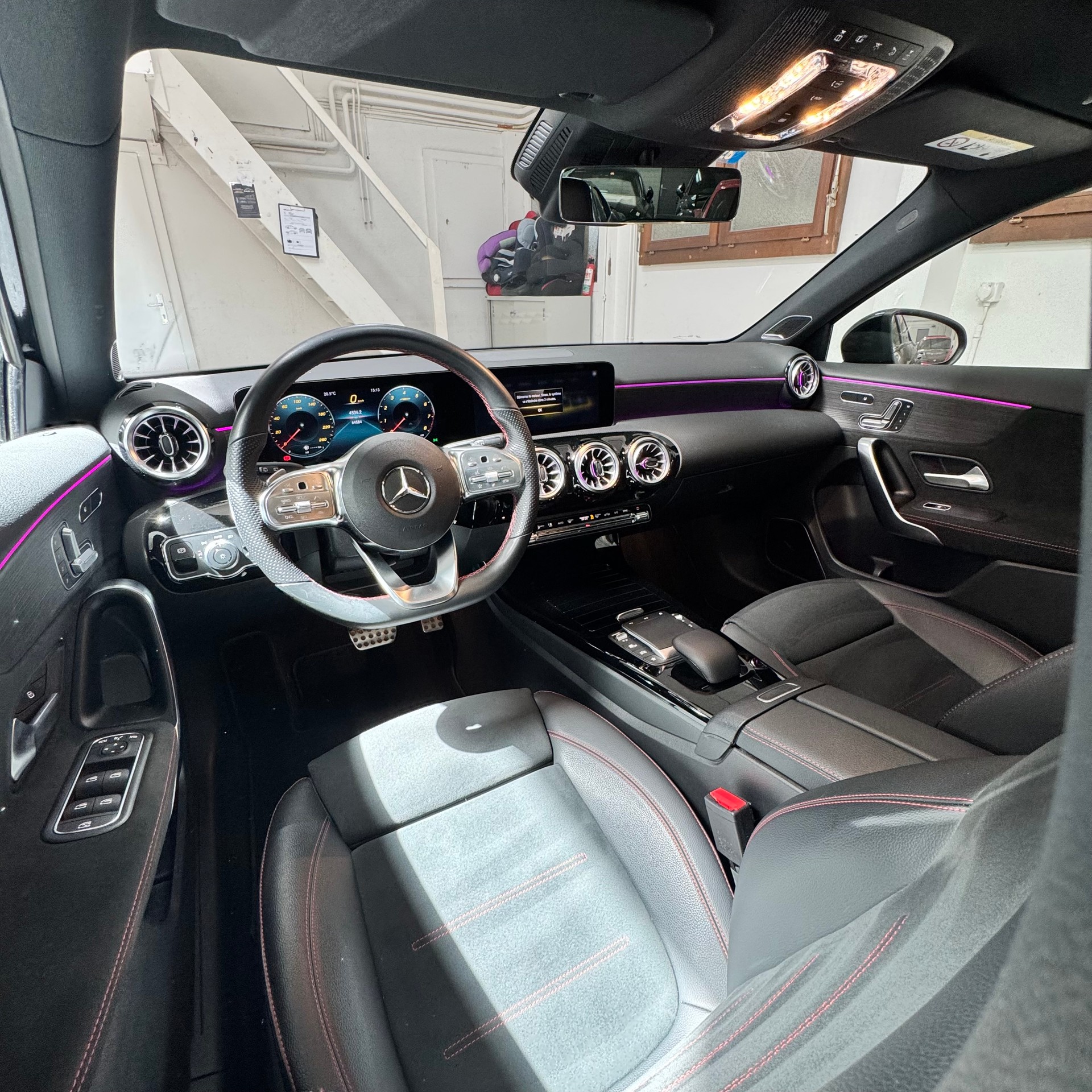 MERCEDES-BENZ A 250 4Matic AMG Line 4Matic 7G-DCT-image-12