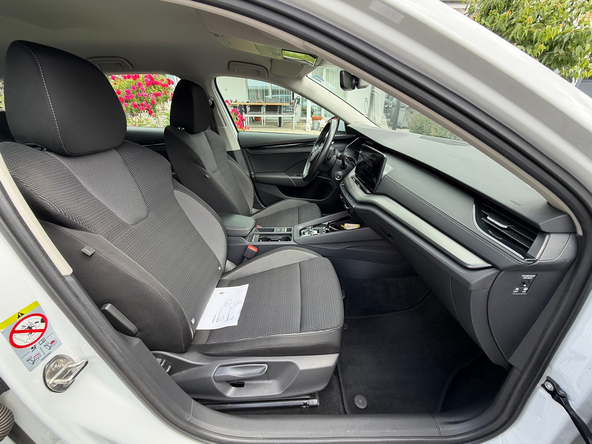 SKODA Octavia Combi 2.0 TDI DSG Ambition 4x4-image-8