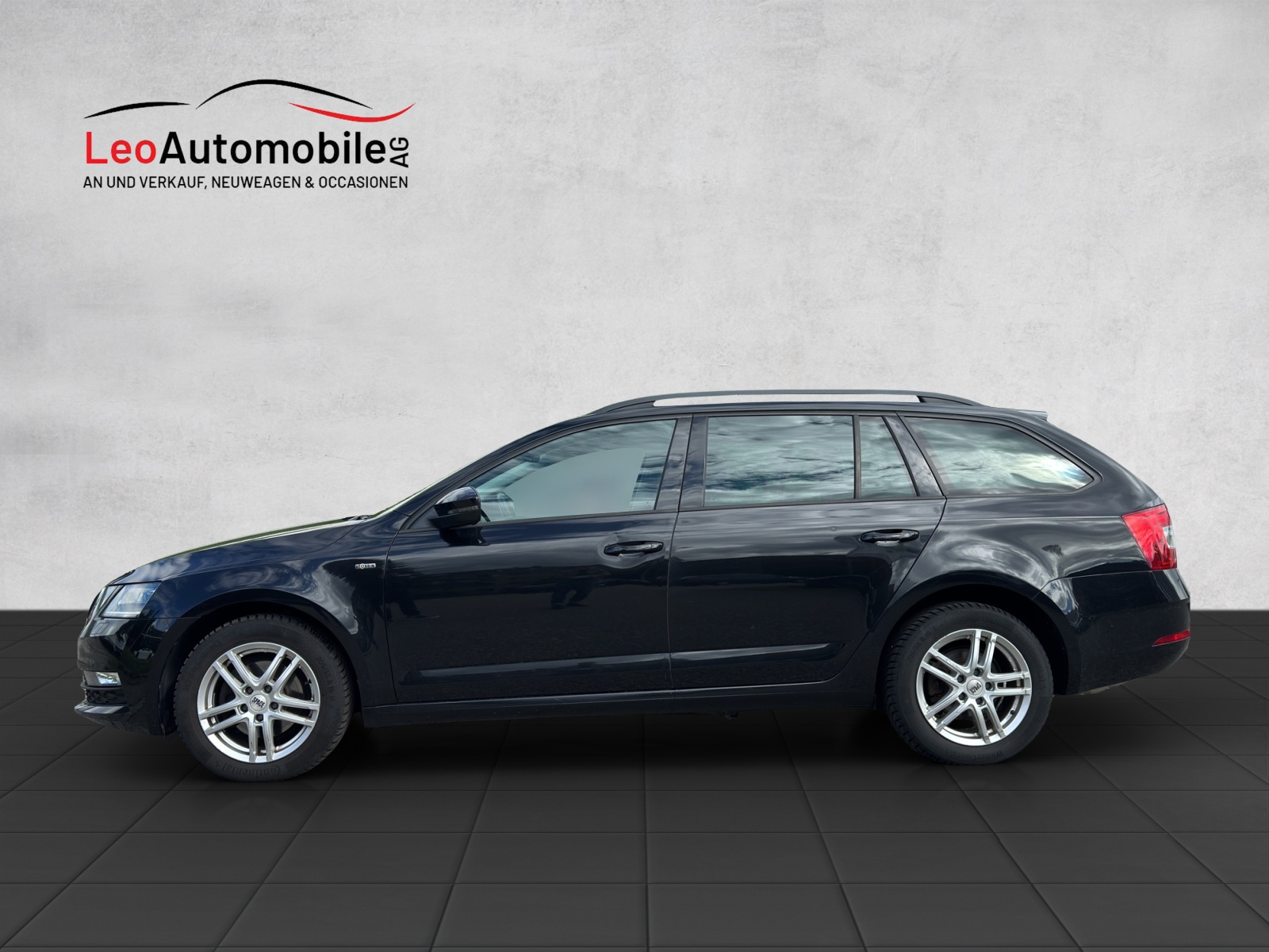 SKODA Octavia Combi 2.0 TDI Soleil 4x4 DSG-image-1