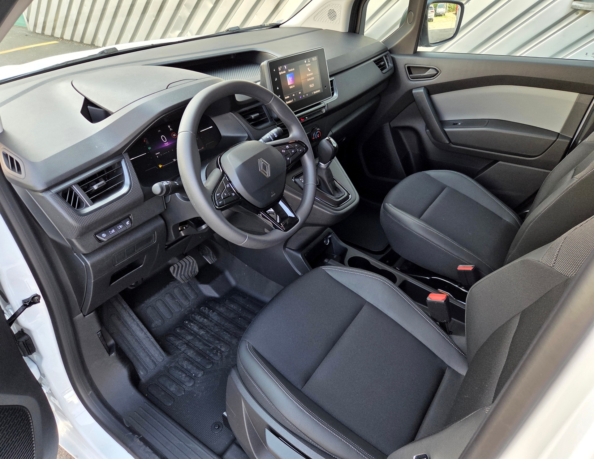 RENAULT Kangoo Van 1.3 TCe 130 Extra-image-3