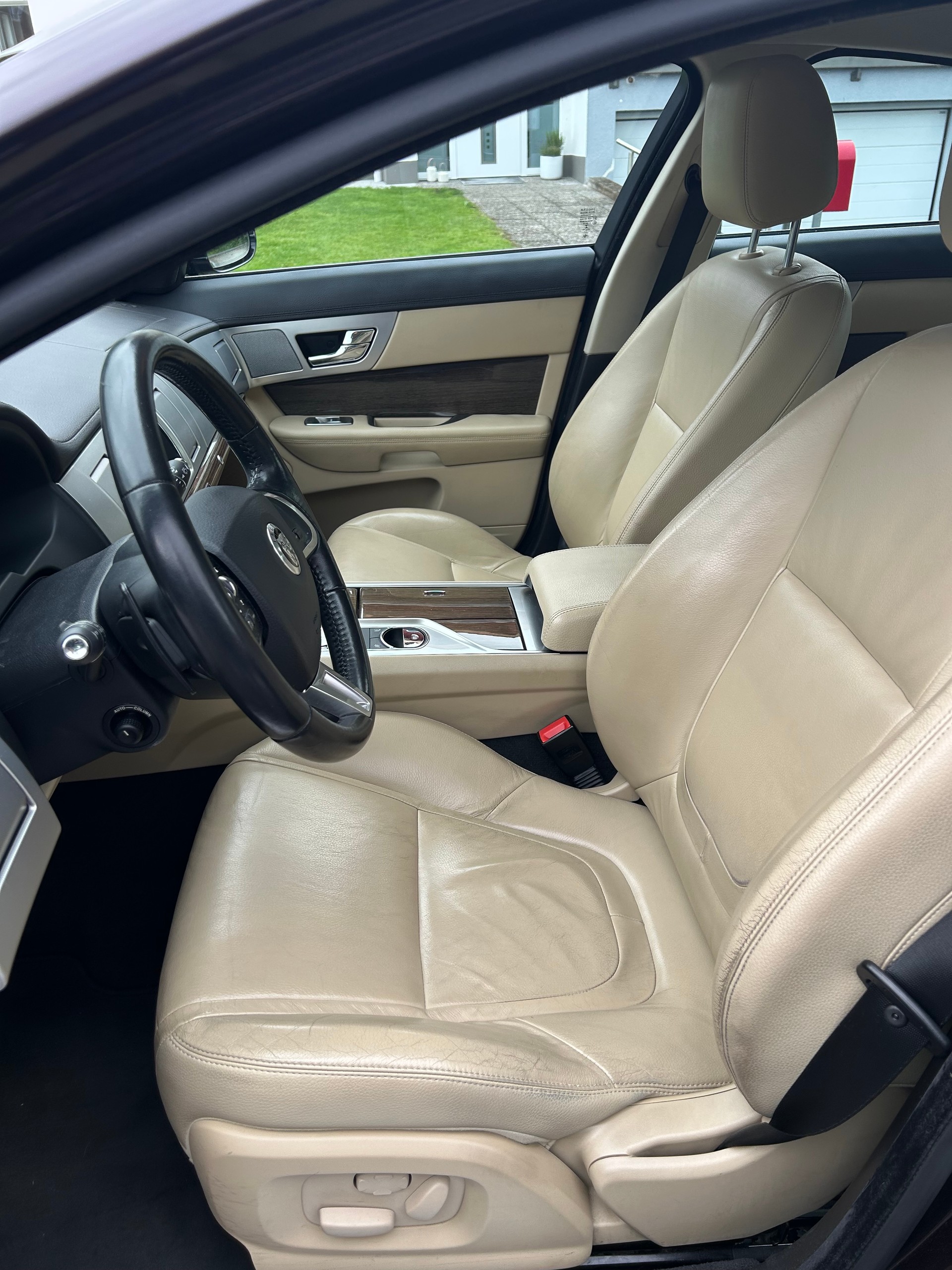 JAGUAR 3.0 V6 S/C Luxury AWD-image-4