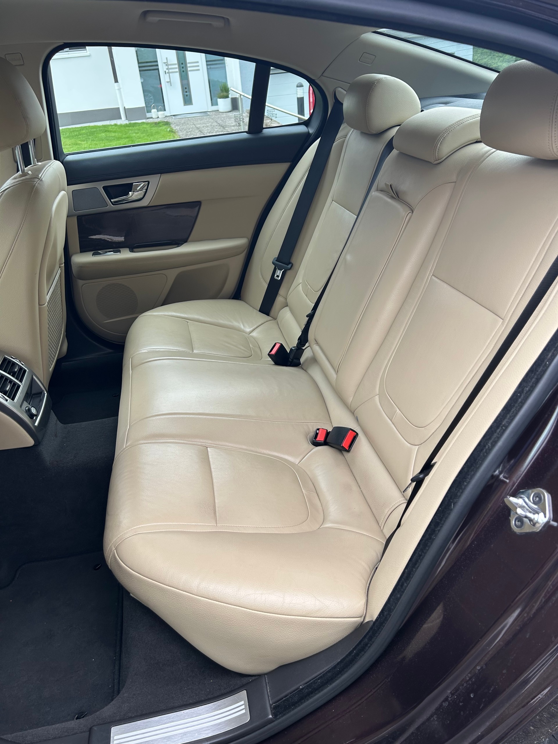 JAGUAR 3.0 V6 S/C Luxury AWD-image-5