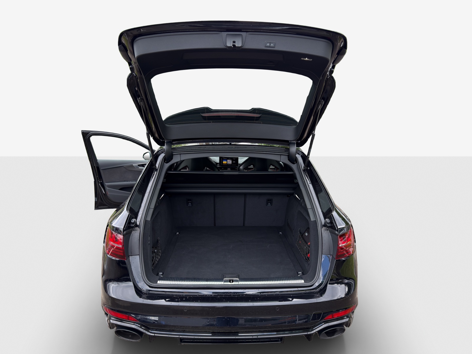 AUDI RS4 Avant quattro tiptronic-image-12